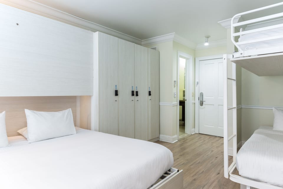 NYAH Private Room 1 King and 2 Single Beds | Individually decorated, individually furnished, soundproofing