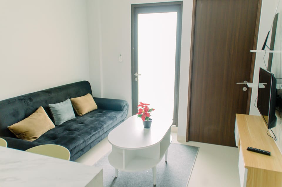 Room | Living area | TV