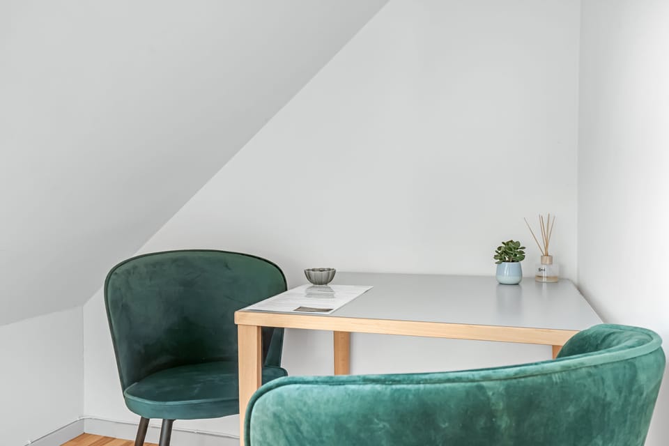 Double or Twin Room | Laptop workspace, blackout drapes, free WiFi, bed sheets