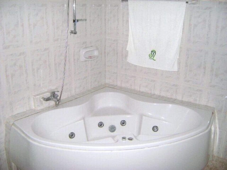 Executive Suite | Bathroom | Towels