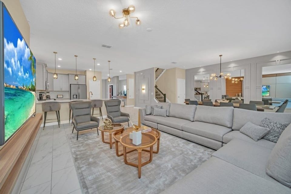 House, Multiple Bedrooms | Living area | Flat-screen TV
