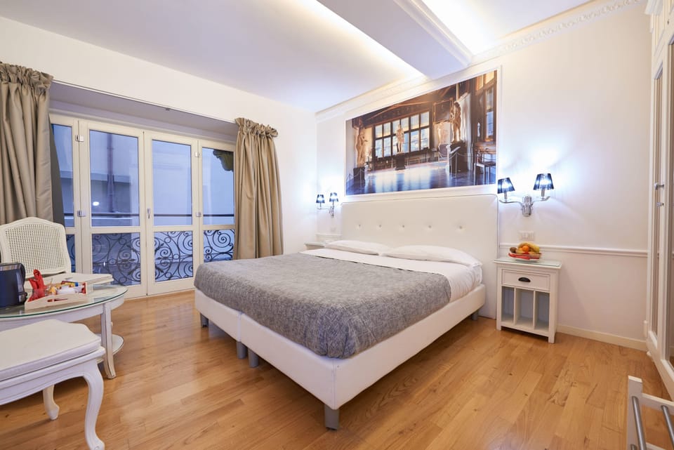 Classic Double Room | In-room safe, soundproofing, free cribs/infant beds, free WiFi