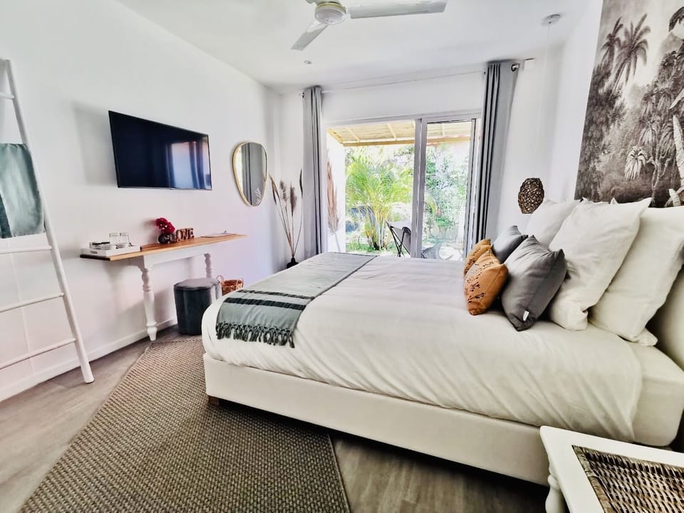 Standard Double Room | Premium bedding, pillowtop beds, in-room safe, desk