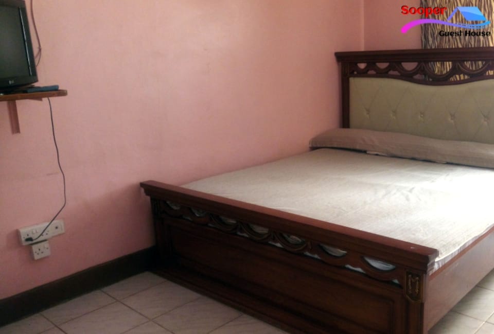 Standard Room | Bed sheets