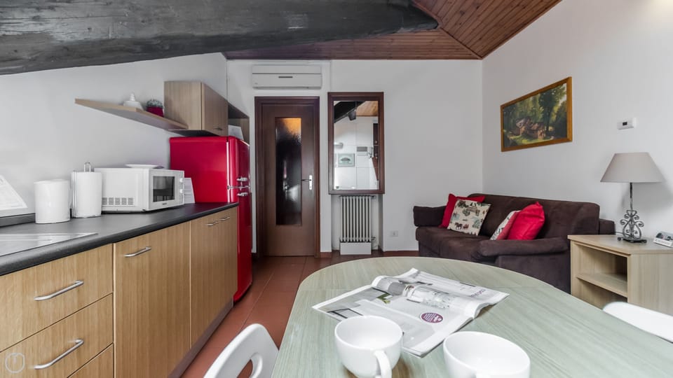 House | 1 bedroom