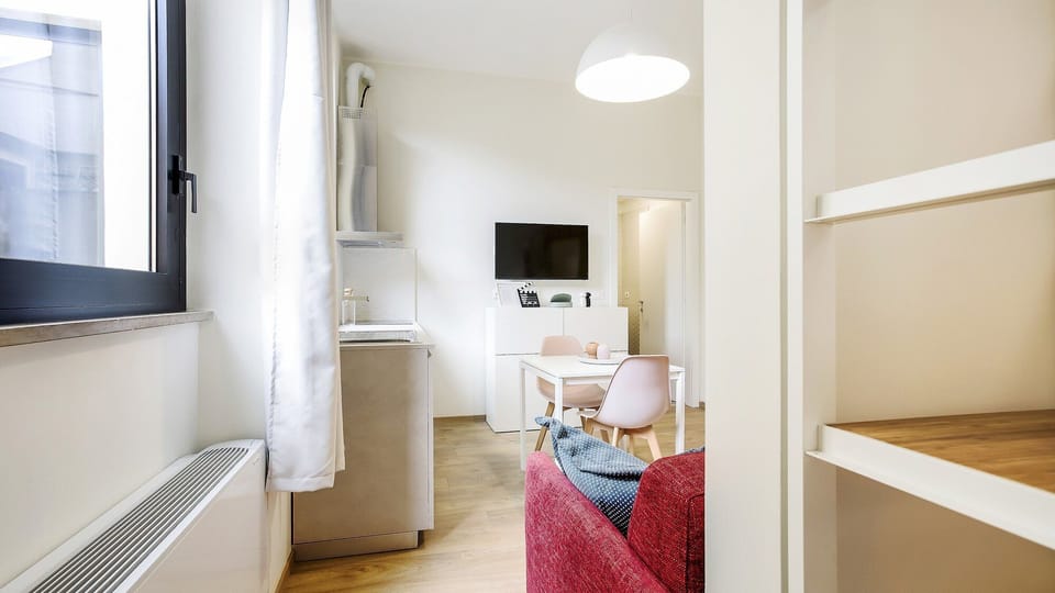House | Iron/ironing board, WiFi