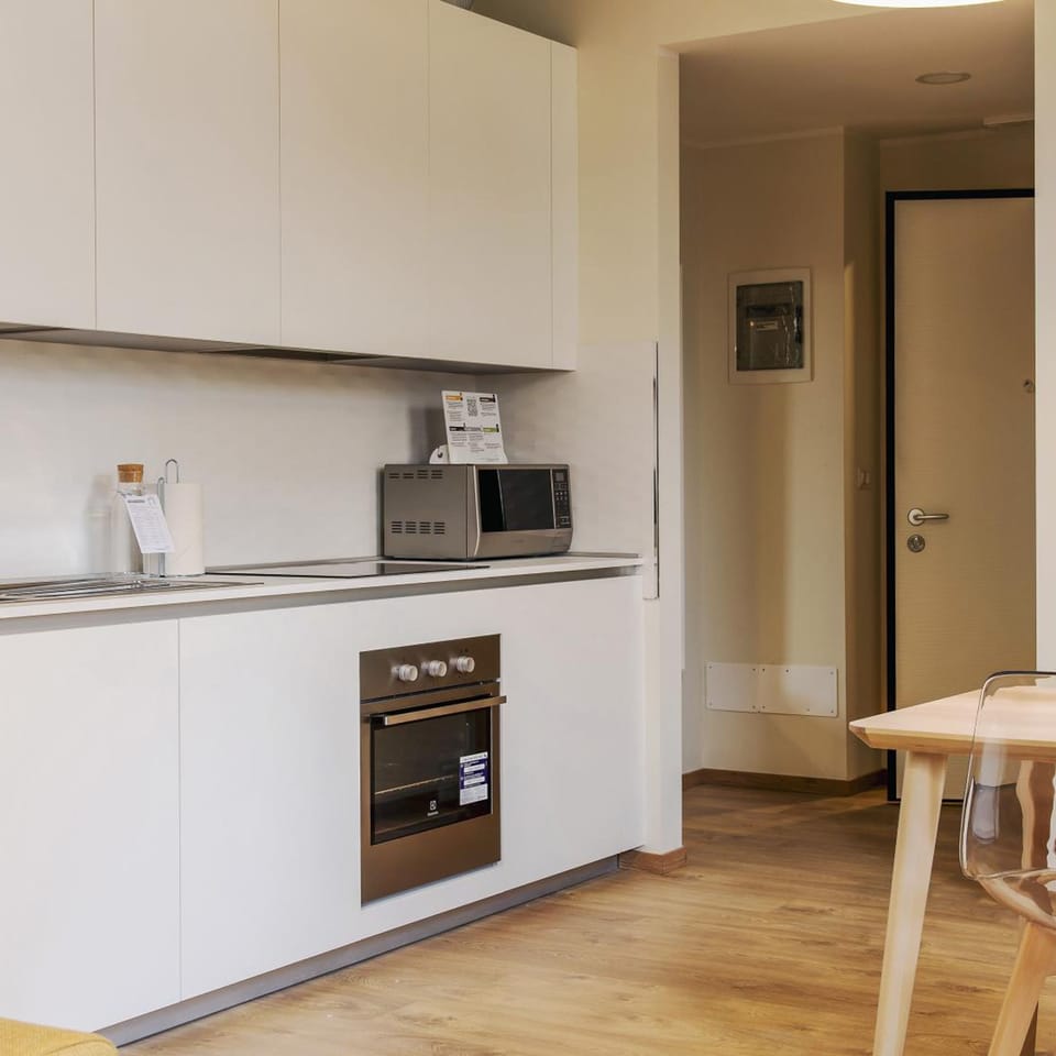 House | Iron/ironing board, WiFi