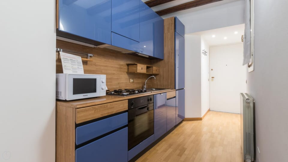 House | 1 bedroom, iron/ironing board