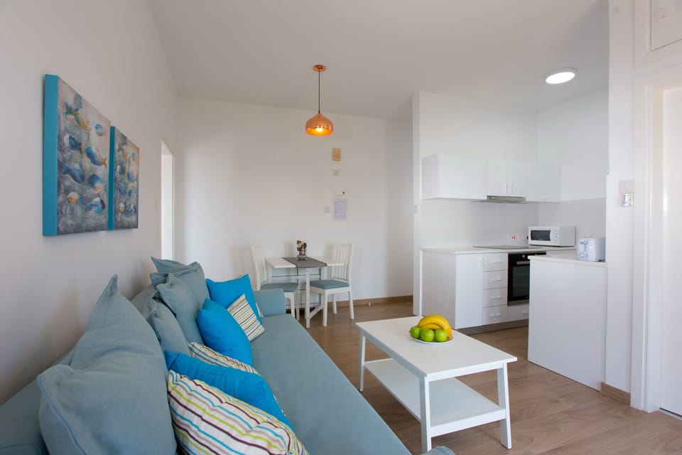 Comfort Apartment | 1 bedroom, Egyptian cotton sheets, premium bedding, blackout drapes