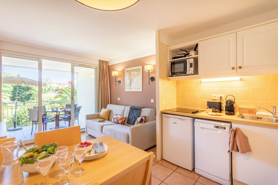 Private kitchenette