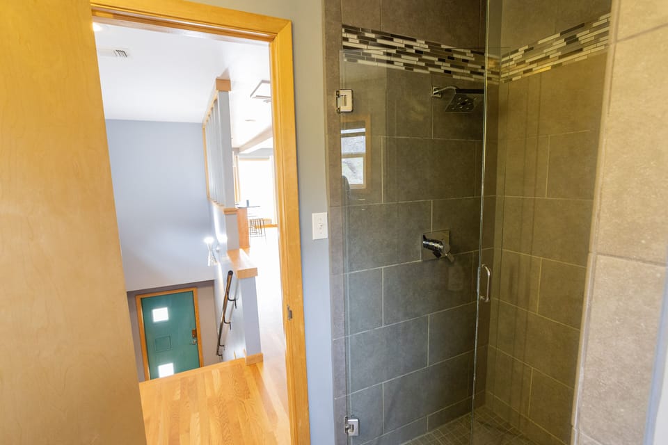 The Loft at Stardust Retreat | Bathroom | Hair dryer, towels