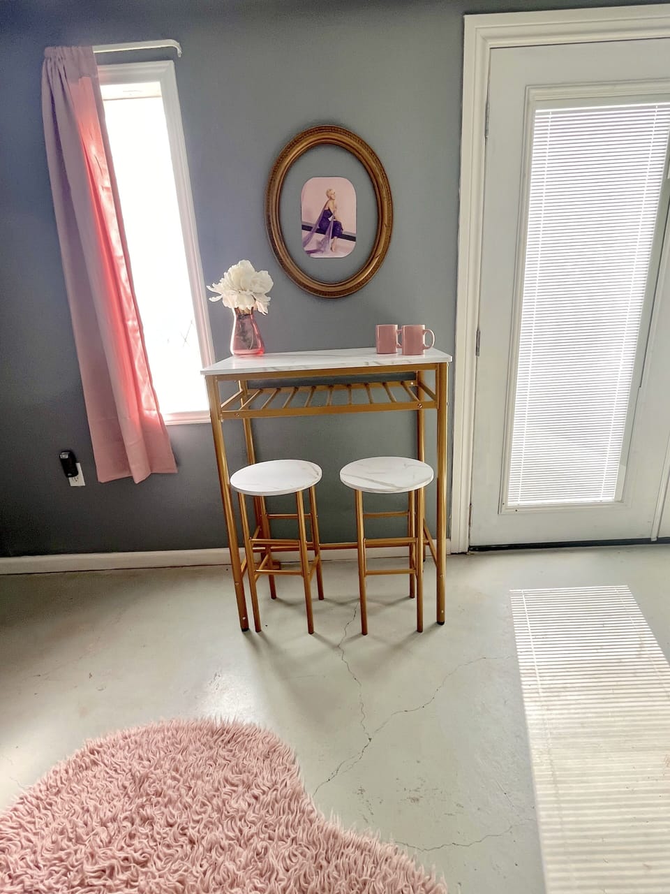 The Studio at Stardust Retreat | In-room dining