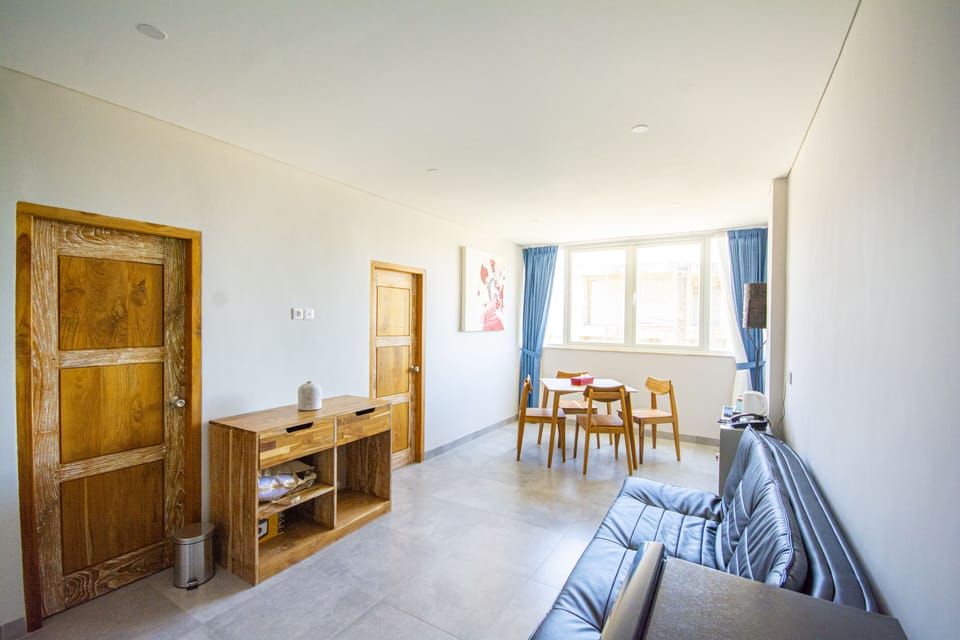 Studio premium | 1 bedroom, minibar, desk, laptop workspace