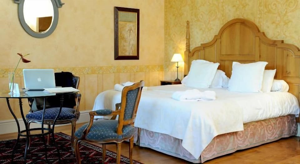 Brindos Lac & Château Hotel in Anglet