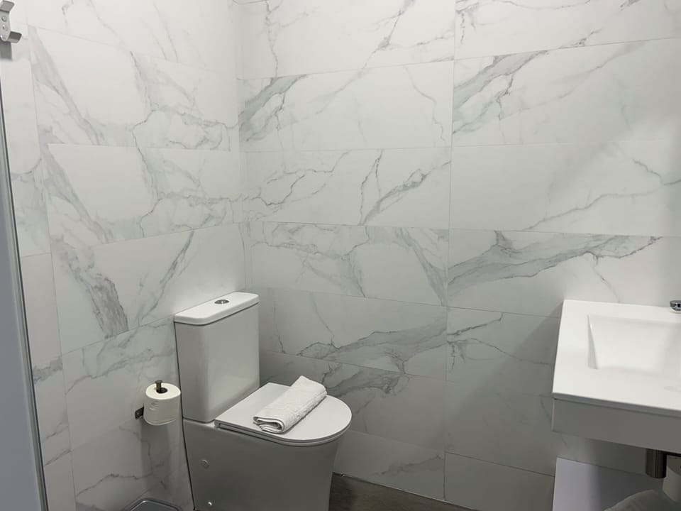 Superior Double Room, Terrace, Garden View | Bathroom | Hair dryer, towels