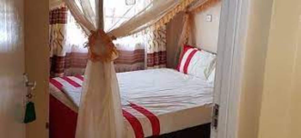 Standard Room | Bed sheets