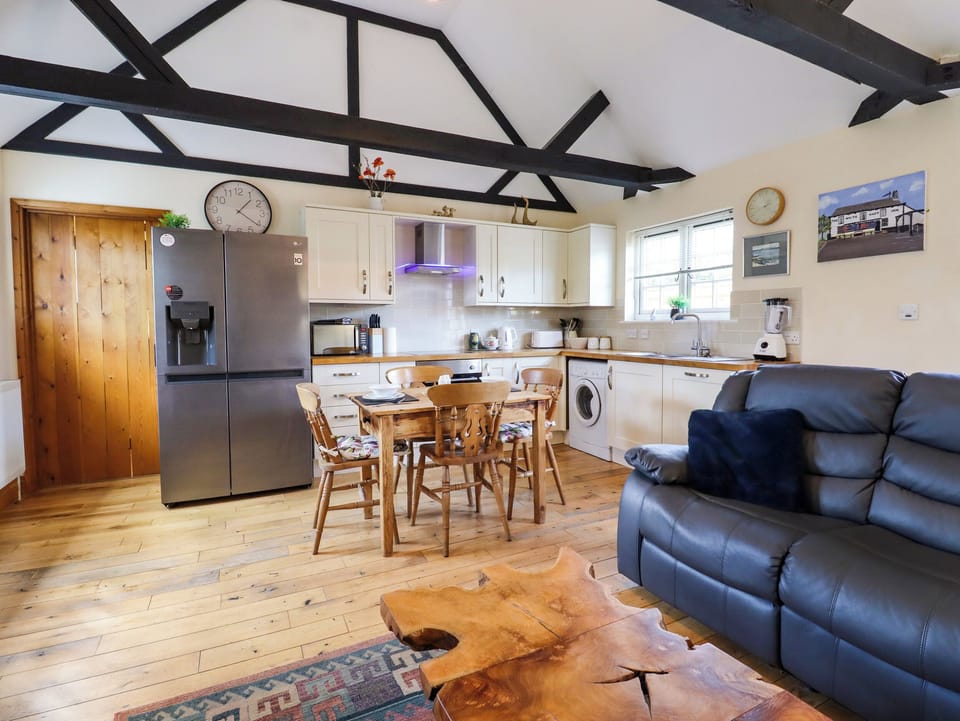 Cottage | Interior