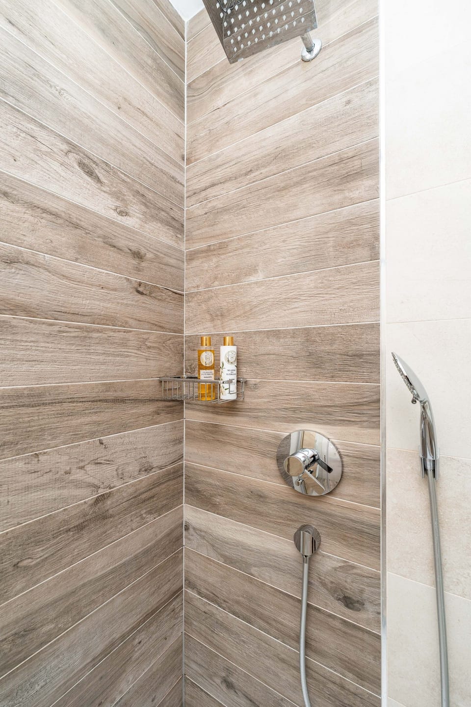 Deluxe Double Room, Park View | In-room safe, desk, soundproofing, free WiFi