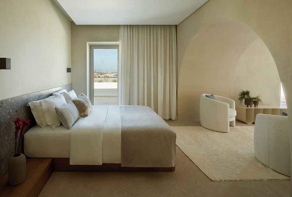 Signature Suite, Private Pool, Sea View | Minibar, in-room safe, desk, blackout drapes