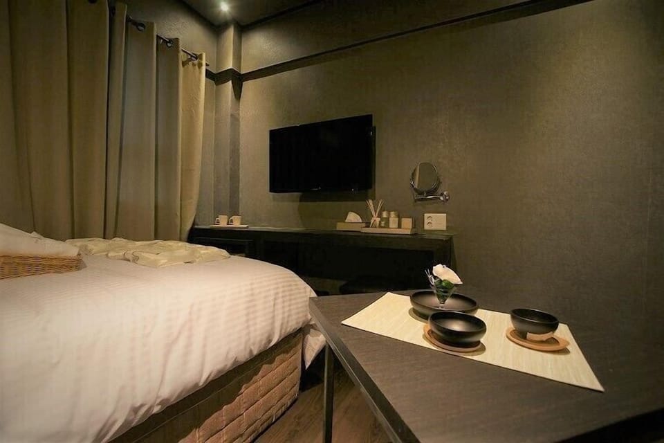 Deluxe Double Room | Premium bedding, memory foam beds, blackout drapes, free WiFi