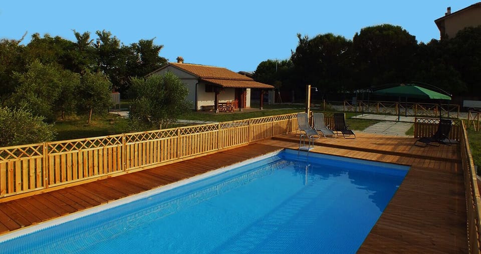 Seasonal outdoor pool