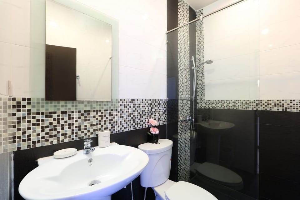 Standard Double or Twin Room | Minibar, desk, free WiFi, bed sheets
