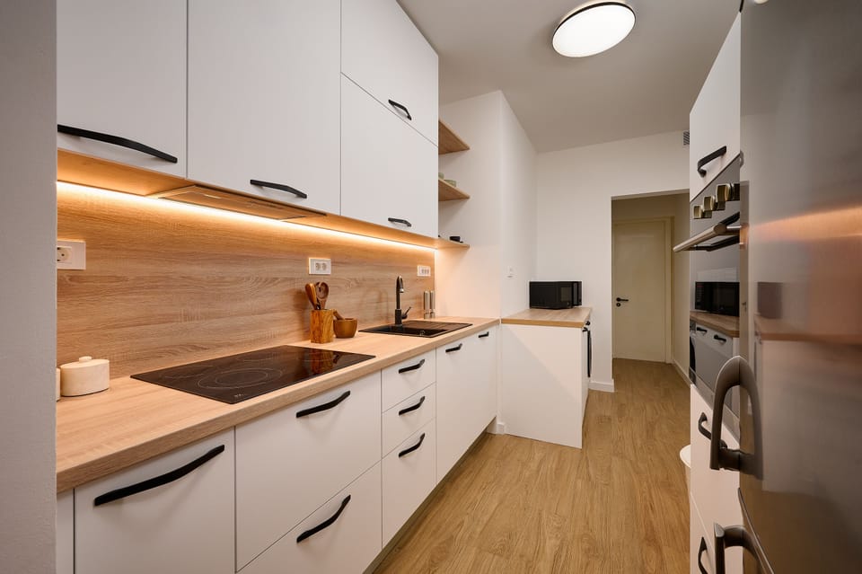 Apartment, 2 Bedrooms, Terrace, Ground Floor | Private kitchen | Full-size fridge, oven, stovetop, dishwasher