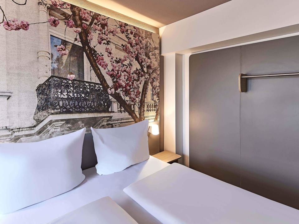 Double Room | Desk, blackout drapes, soundproofing, free WiFi