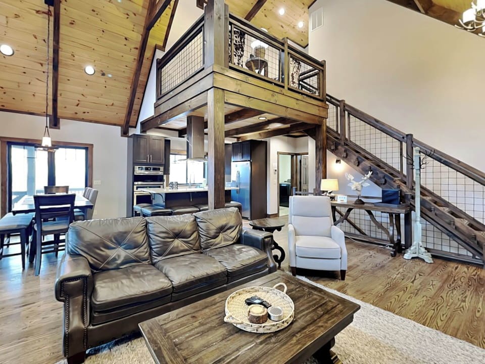 House (5 Bedrooms) | Property amenity