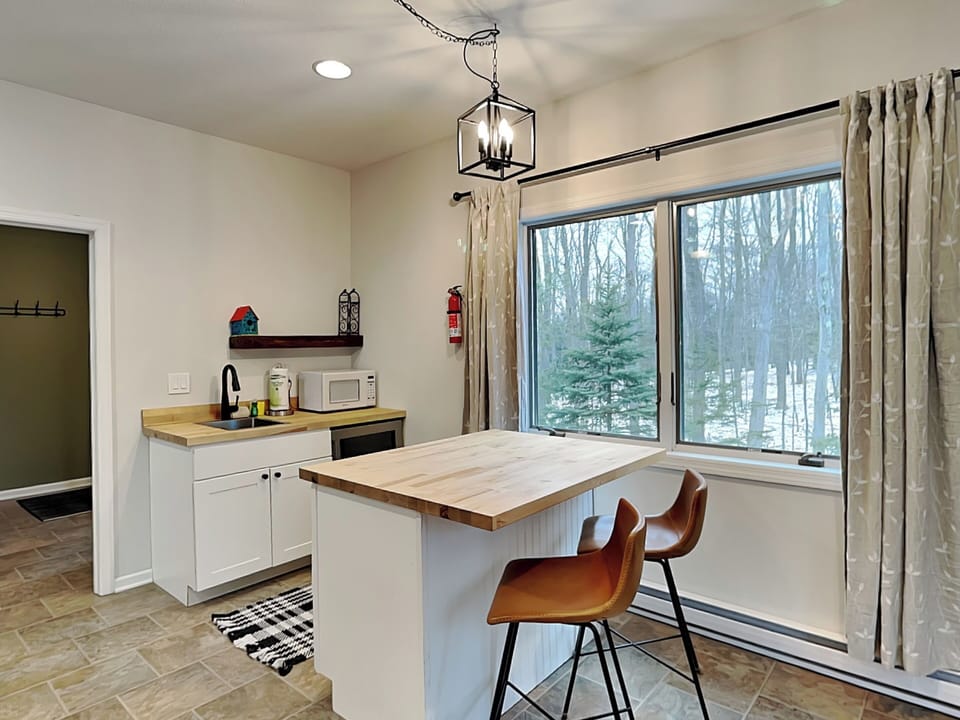 House (4 Bedrooms) | Property amenity