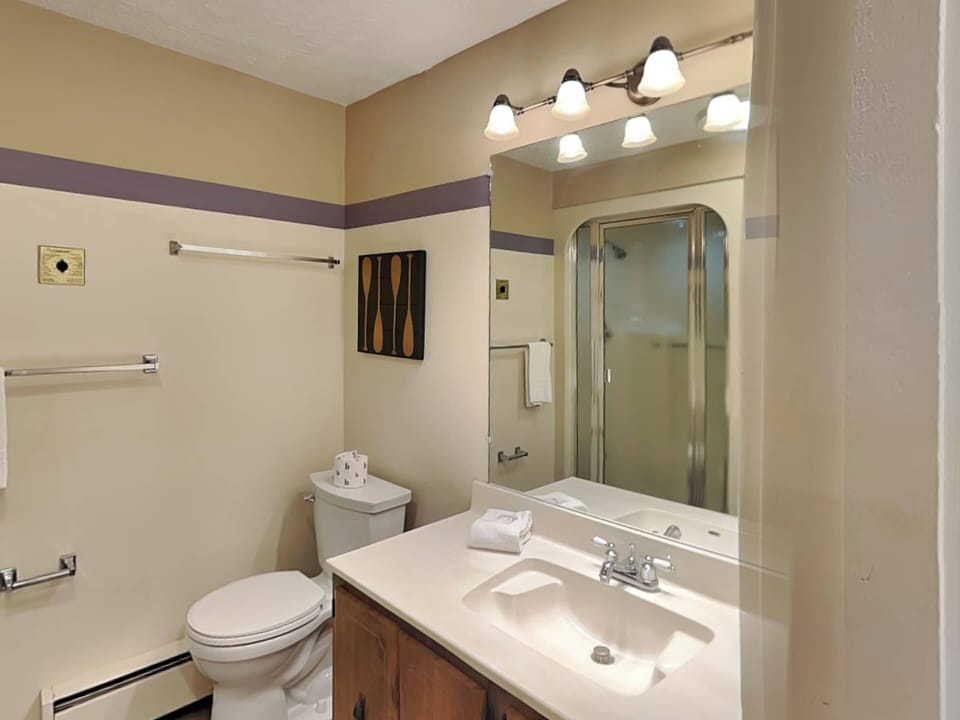 Arrowhead Village 15 by Taylor Made Deep Creek Apartment in Deep Creek Lake