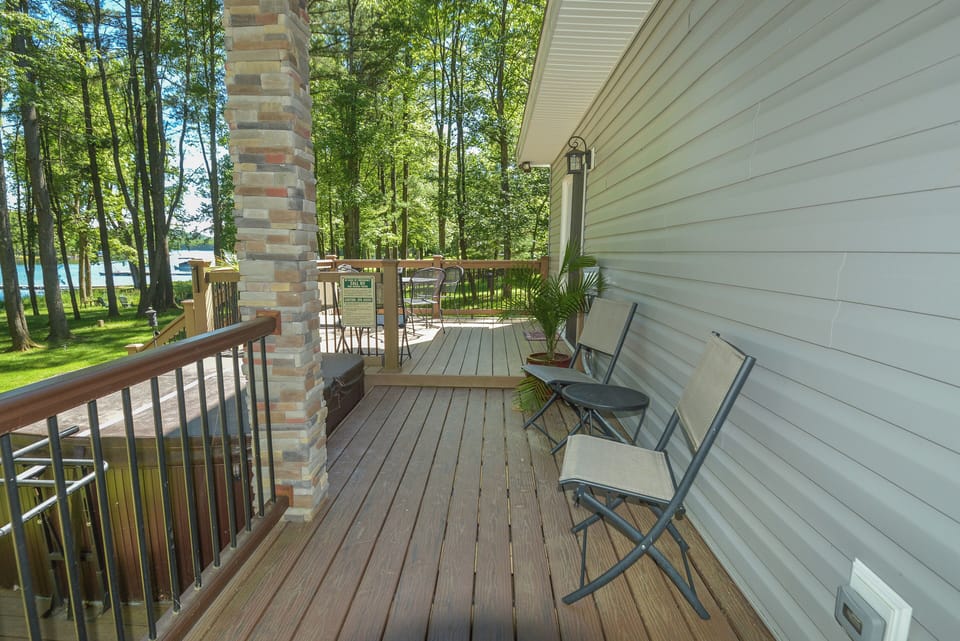 House (3 Bedrooms) | Property amenity
