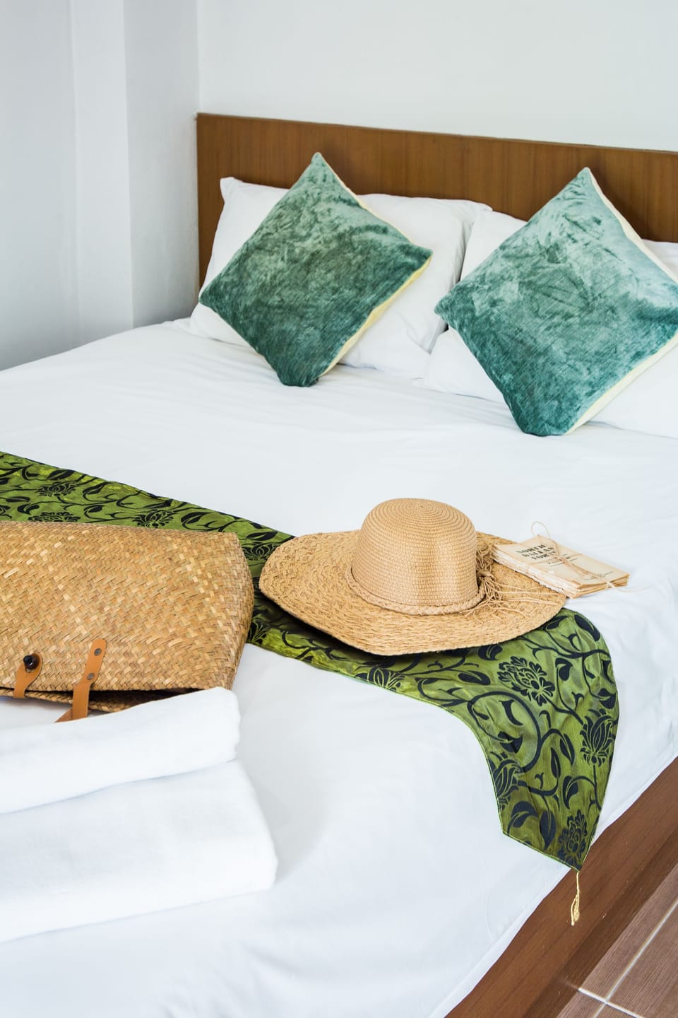 Standard Double Room | Desk, iron/ironing board, free WiFi, bed sheets