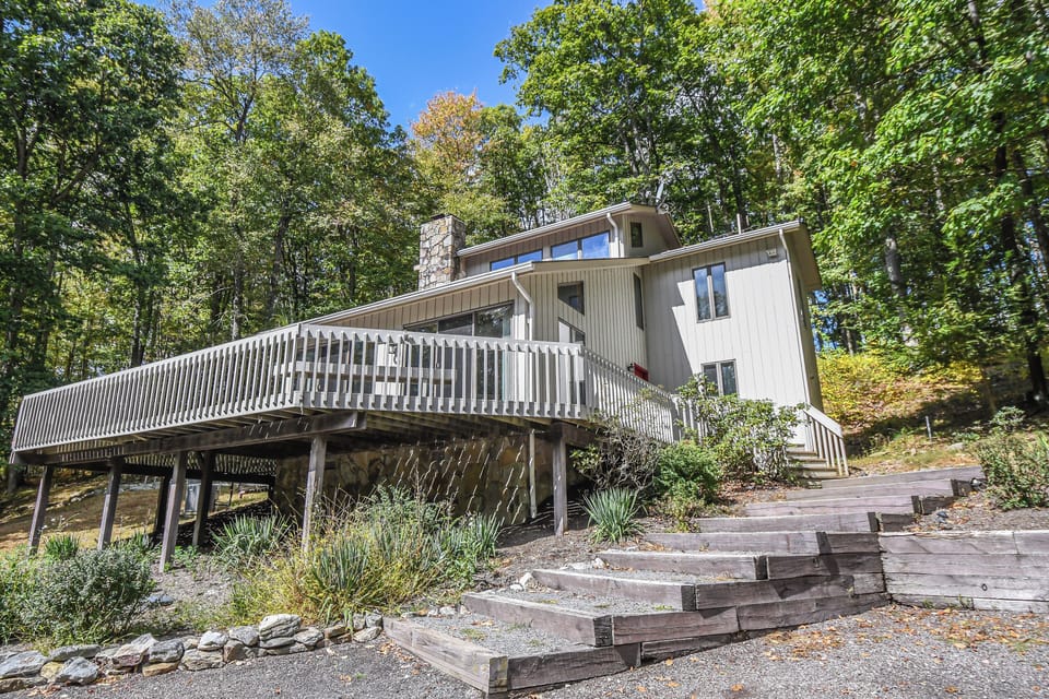House (3 Bedrooms) | Property amenity