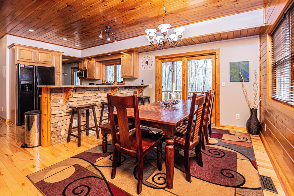House (3 Bedrooms) | Property amenity