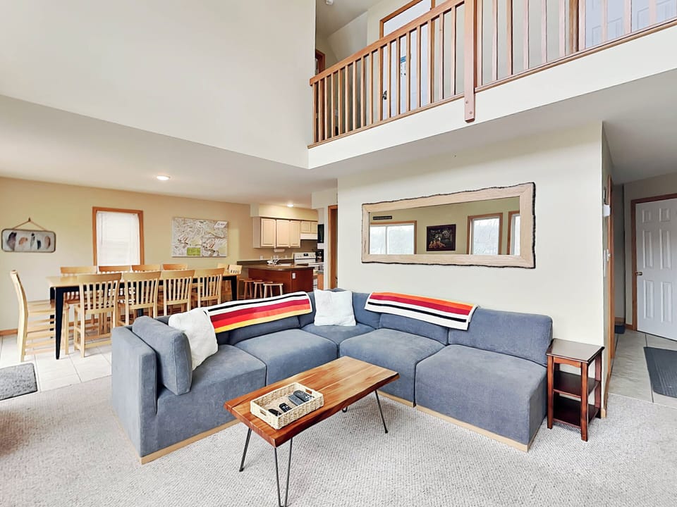 House (6 Bedrooms) | Property amenity