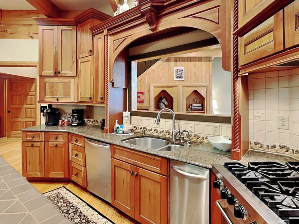 House (4 Bedrooms) | Property amenity