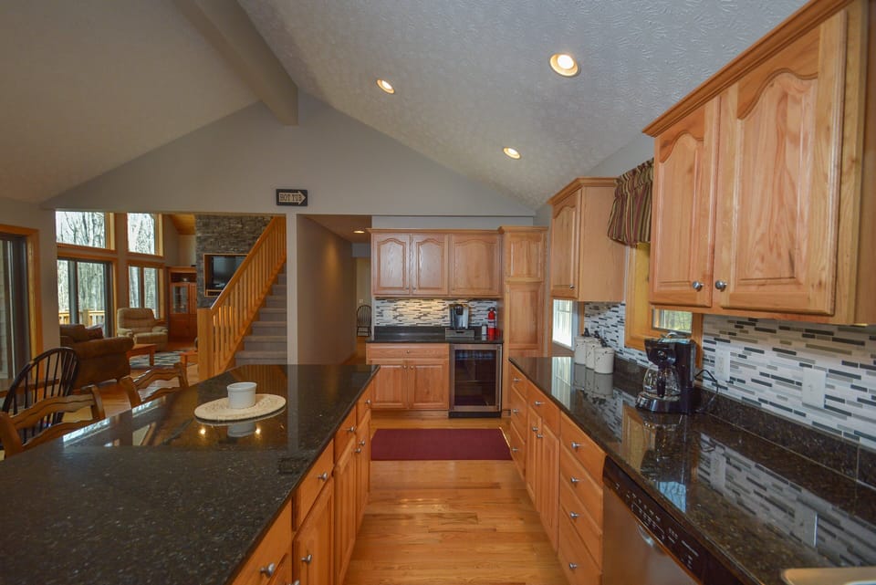 House (5 Bedrooms) | Property amenity