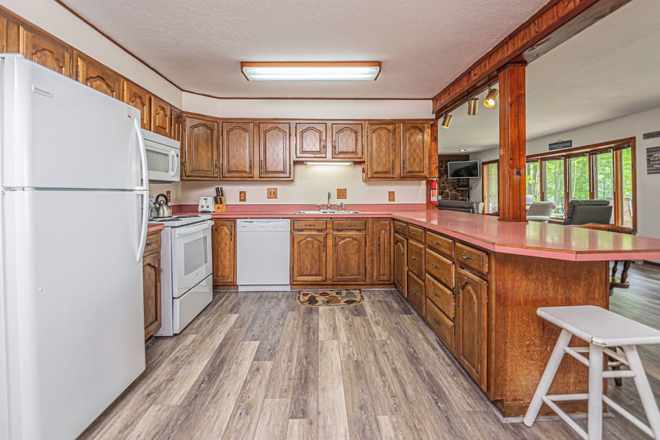 House (3 Bedrooms) | Property amenity
