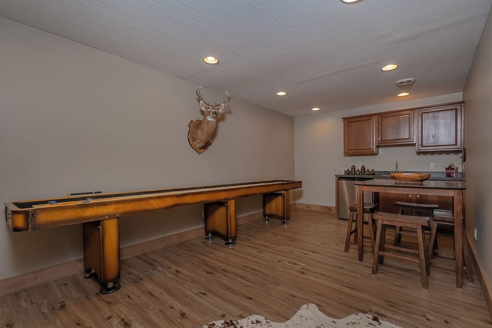 House (5 Bedrooms) | Property amenity