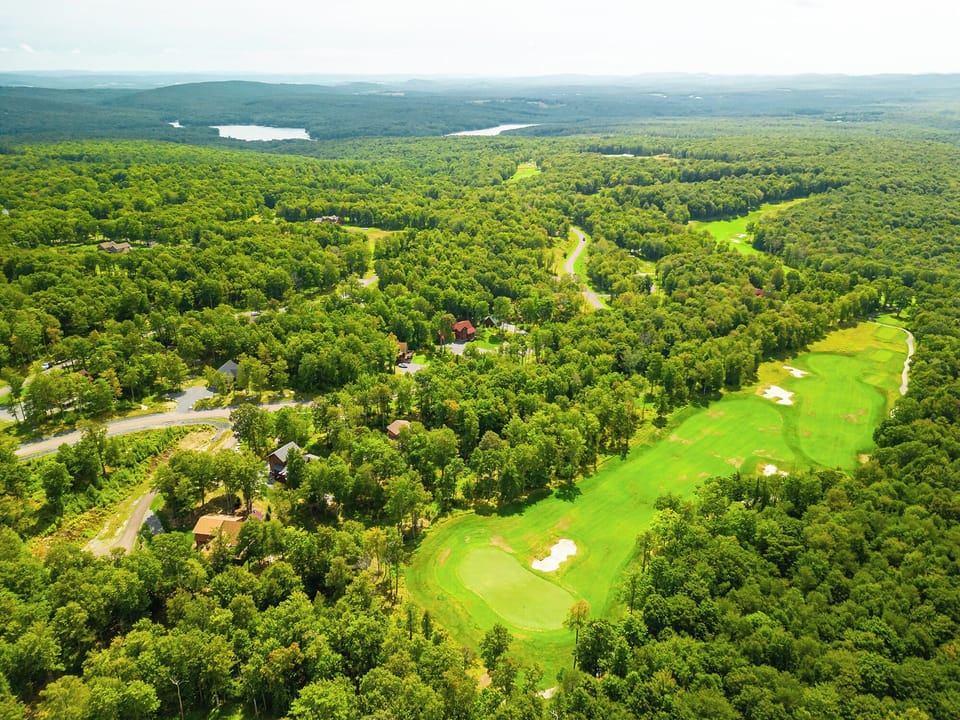 House (5 Bedrooms) | Property amenity