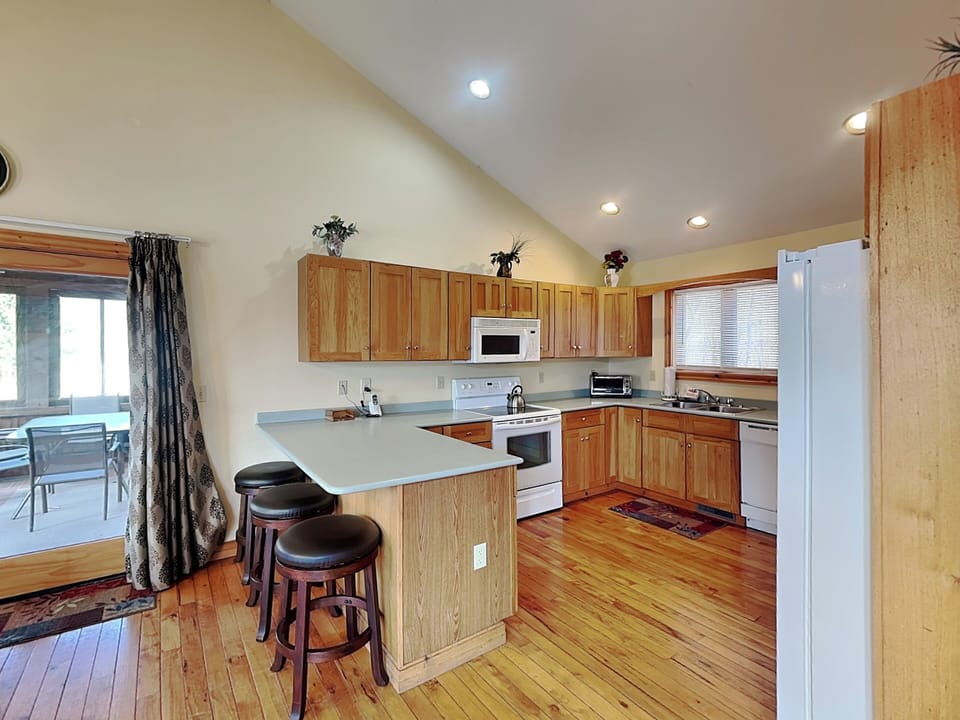 House (4 Bedrooms) | Property amenity