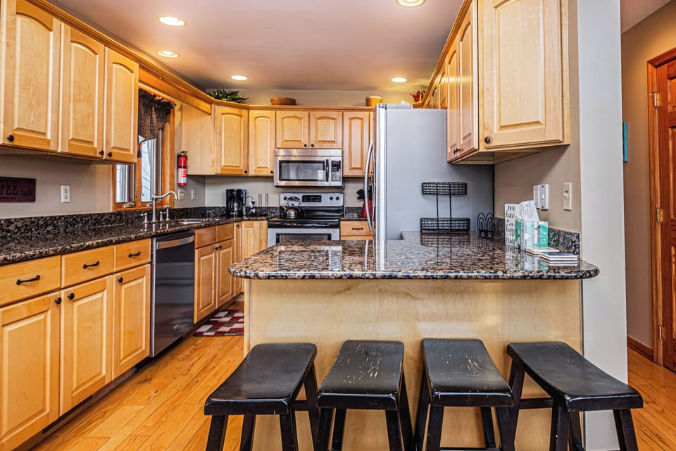 House (5 Bedrooms) | Property amenity