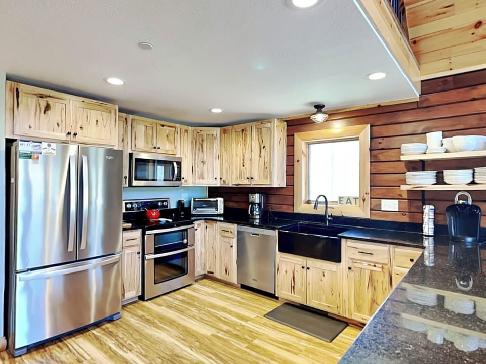 House (5 Bedrooms) | Property amenity