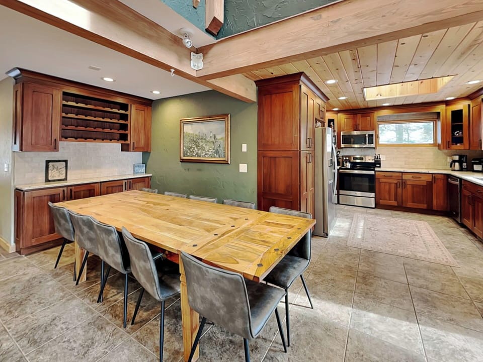 House (4 Bedrooms) | Property amenity