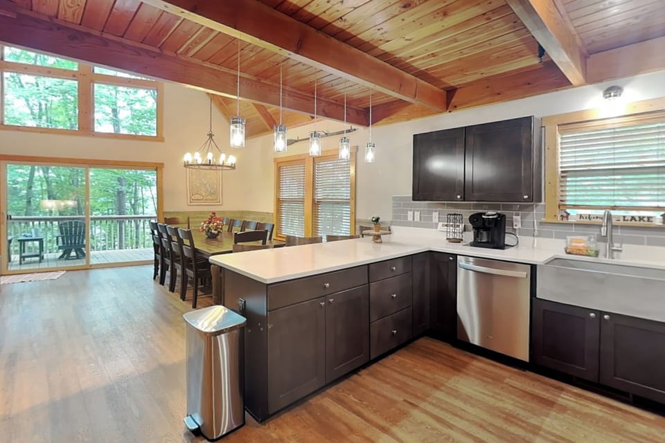 Stay Awhile by Taylor Made Deep Creek Cabin in Deep Creek Lake