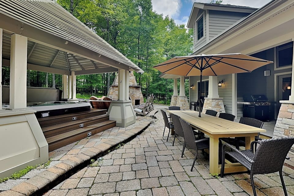 House (5 Bedrooms) | Property amenity