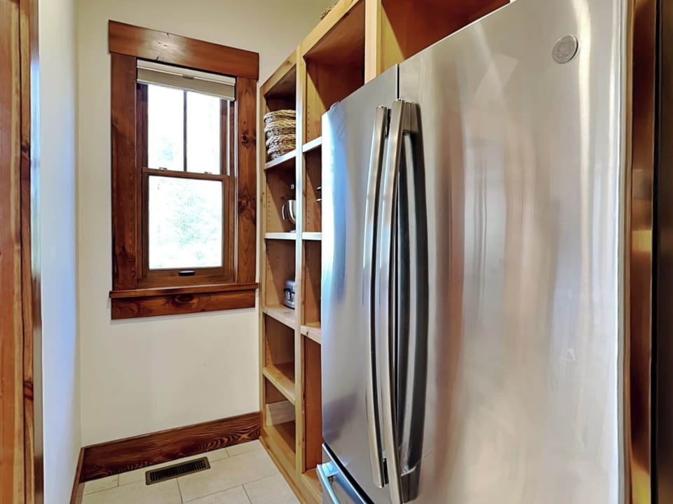 House (Multiple Bedrooms) | Property amenity