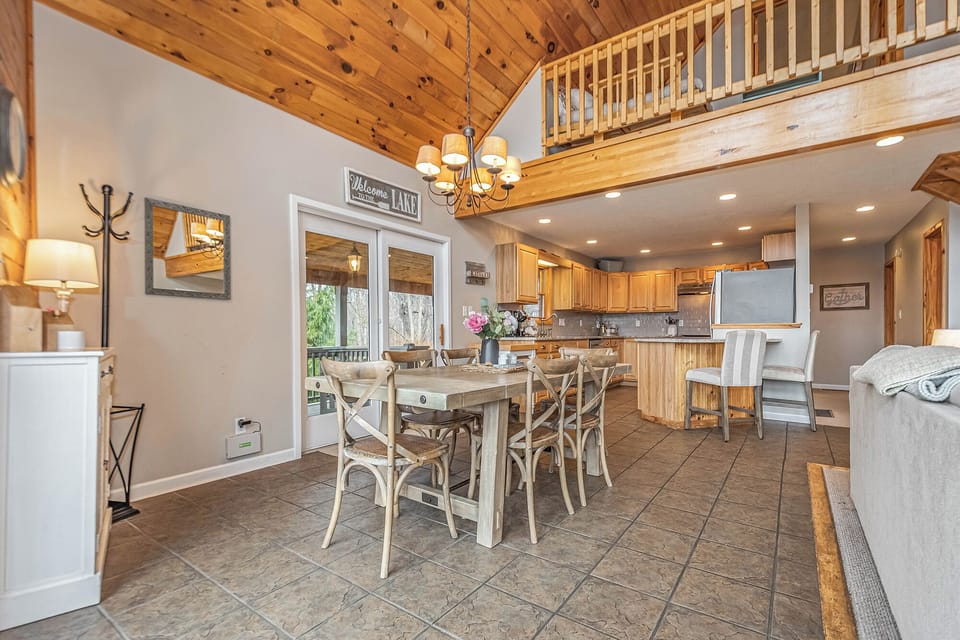 House (5 Bedrooms) | Property amenity