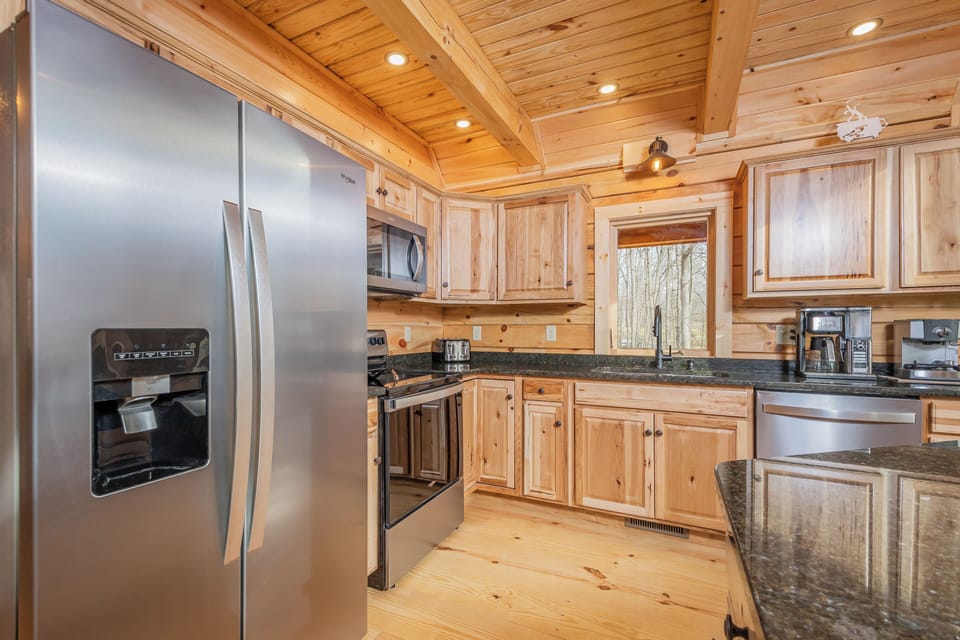 House (5 Bedrooms) | Property amenity
